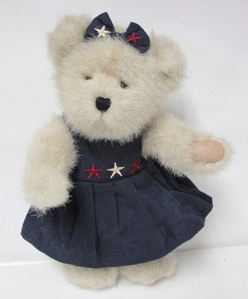 913932 \"T. Lynne Bearyproud\"<BR>Boyds Best Dressed Series™<br>(Click on picture for FULL DETAILS)<BR>